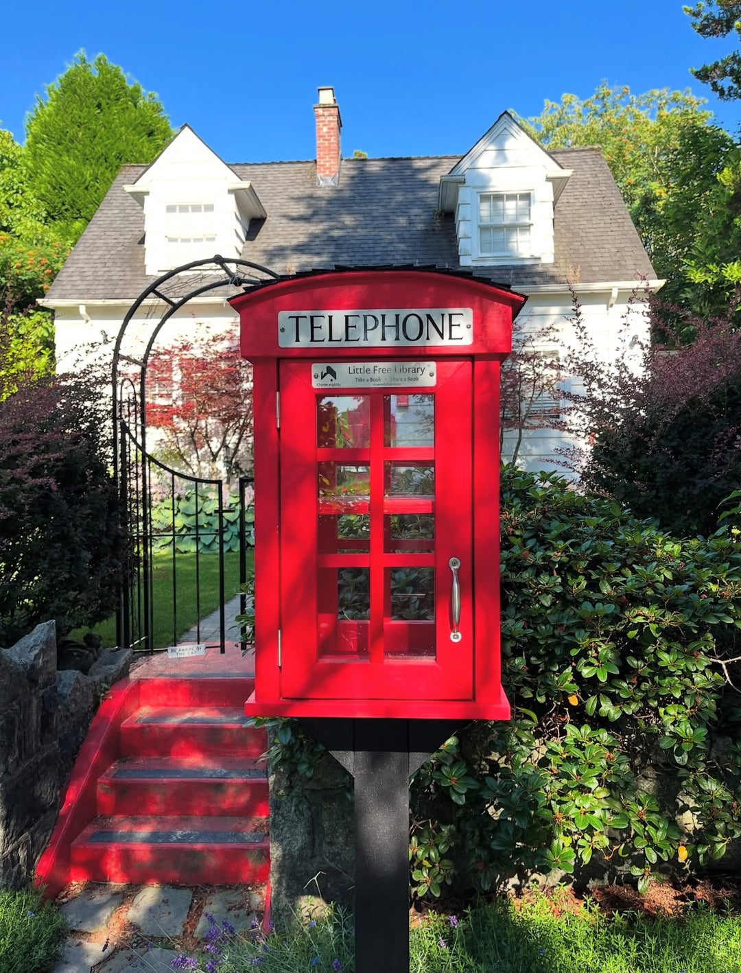 Telephone Booth Little Free Library